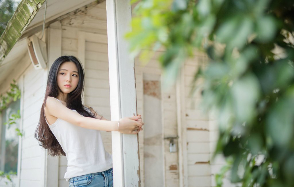 诸侯联盟攻吕，随着刘备的撤兵，曹操开始巩固防线，以一种无疾而终的方式结束，天下大势随着吕布强势入主洛阳，而彻底改变了，就如同春秋时期一般，再无义战！